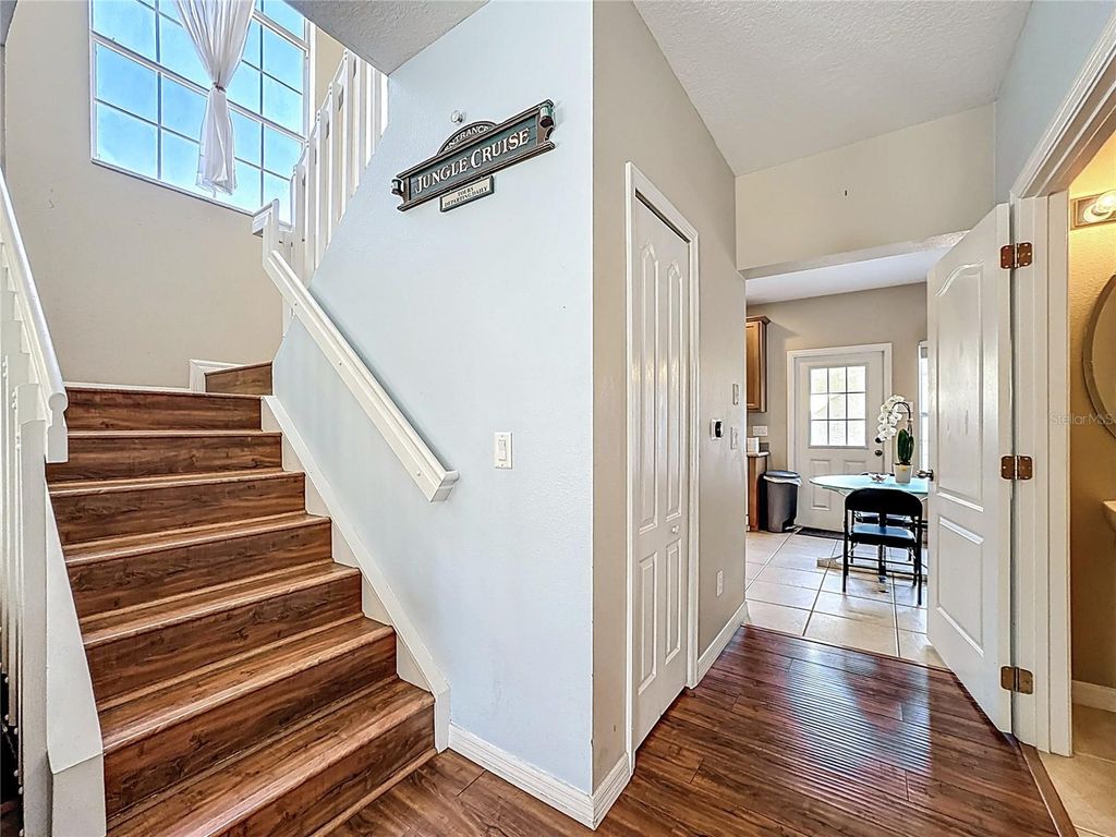 Image 25 of property listing at 13836 DANIELS LANDING CIRCLE, Winter Garden, FL 34787