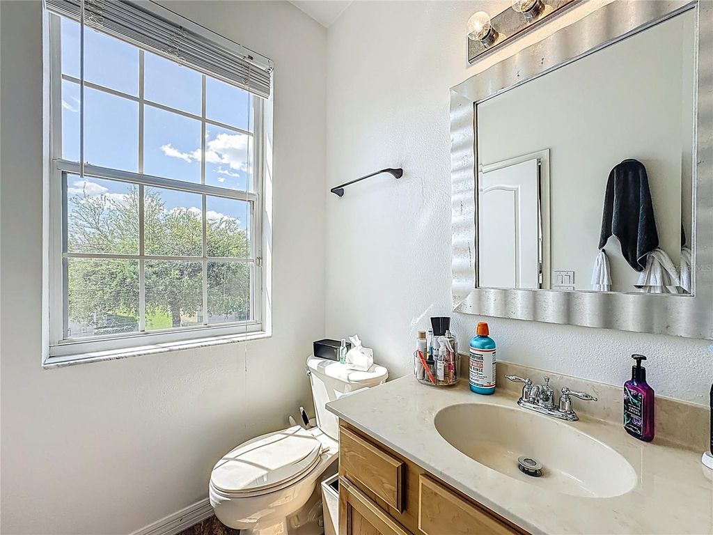 Image 39 of property listing at 13836 DANIELS LANDING CIRCLE, Winter Garden, FL 34787