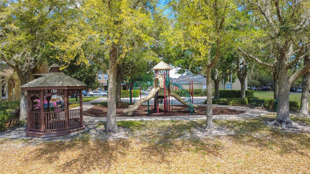 Image 49 of property listing at 13836 DANIELS LANDING CIRCLE, Winter Garden, FL 34787