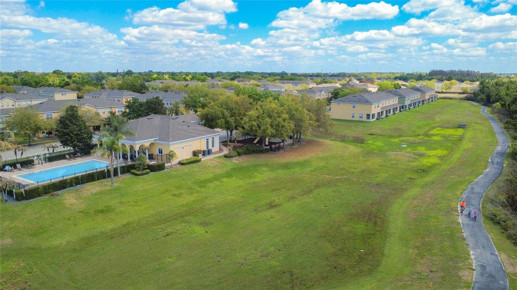 Image 54 of property listing at 13836 DANIELS LANDING CIRCLE, Winter Garden, FL 34787