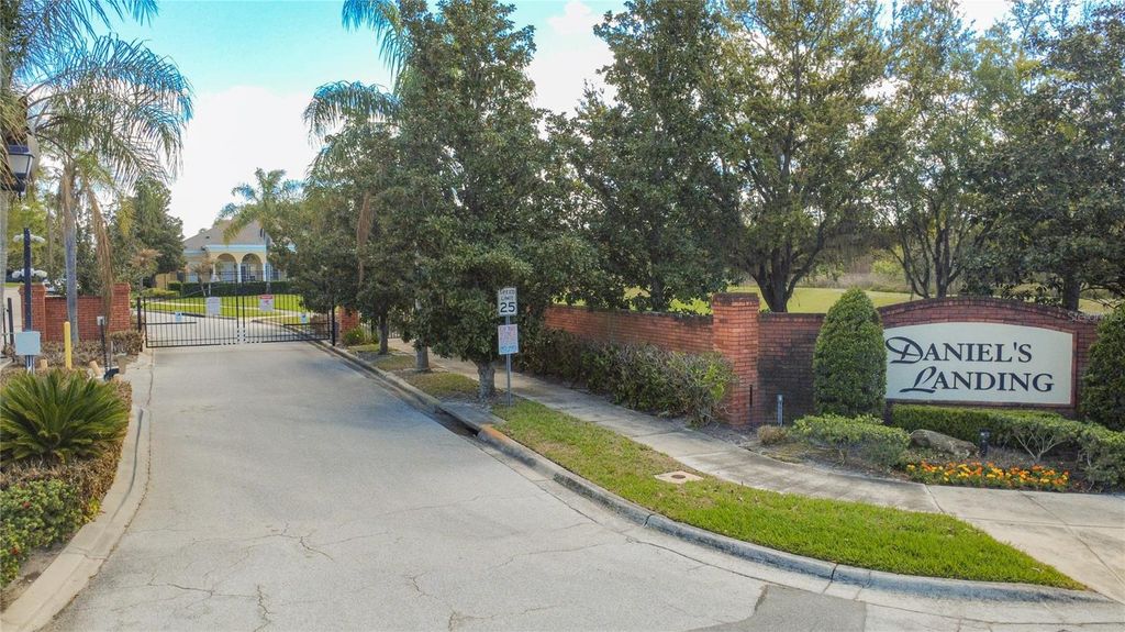 Image 56 of property listing at 13836 DANIELS LANDING CIRCLE, Winter Garden, FL 34787