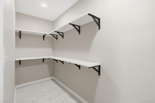 8063 Gartner Street, Detroit, MI 48209