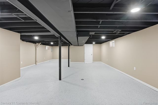 8063 Gartner Street, Detroit, MI 48209