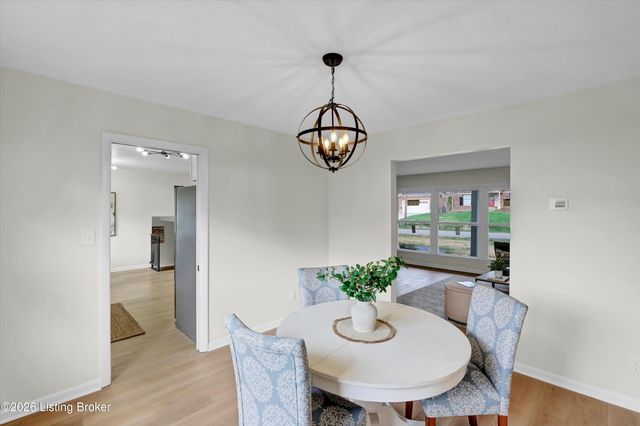 5800 Prince William St, Louisville, KY 40207