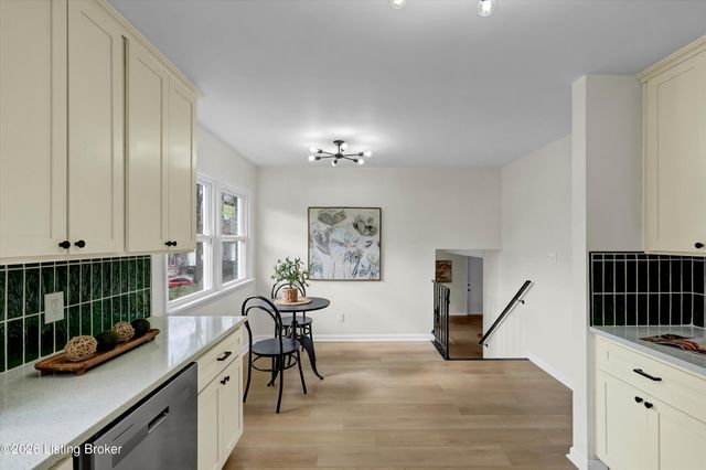 5800 Prince William St, Louisville, KY 40207