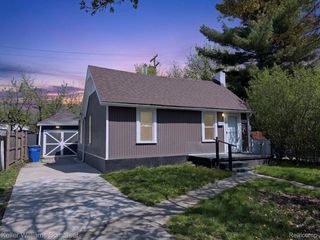 8661 Dodge Avenue, Warren, MI 48089