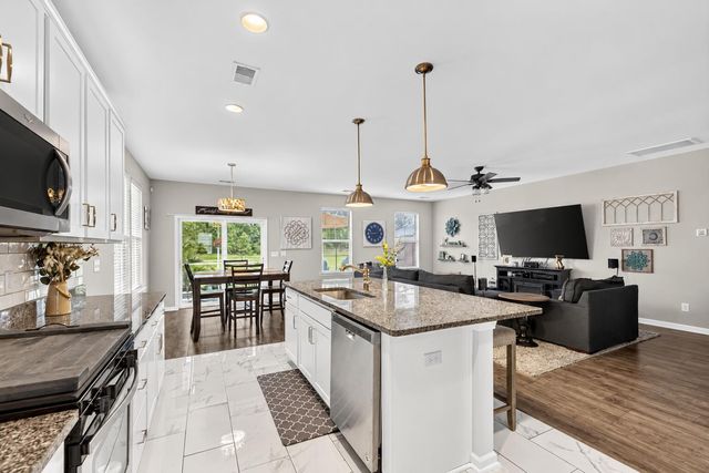 124 Oyama Road, Summerville, SC 29486