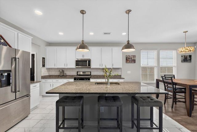124 Oyama Road, Summerville, SC 29486