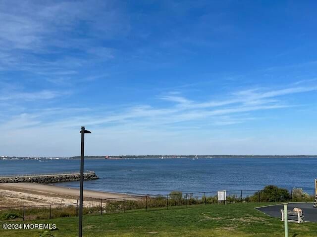 141 Mckinley Avenue, Laurence Harbor, NJ 08879