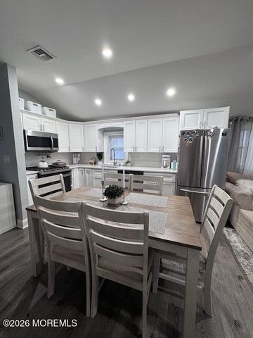 141 Mckinley Avenue, Laurence Harbor, NJ 08879