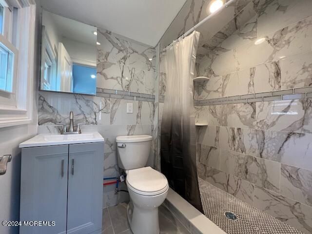 141 Mckinley Avenue, Laurence Harbor, NJ 08879