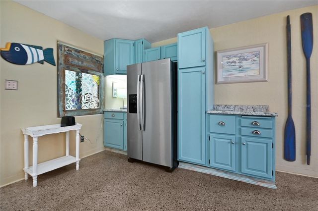 121 E YELKCA TERRACE, Edgewater, FL 32132