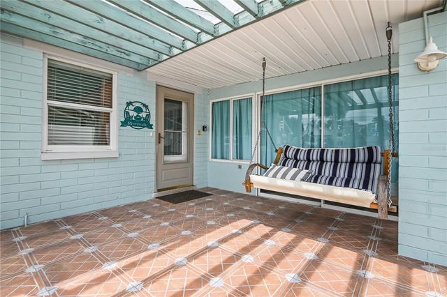 121 E YELKCA TERRACE, Edgewater, FL 32132