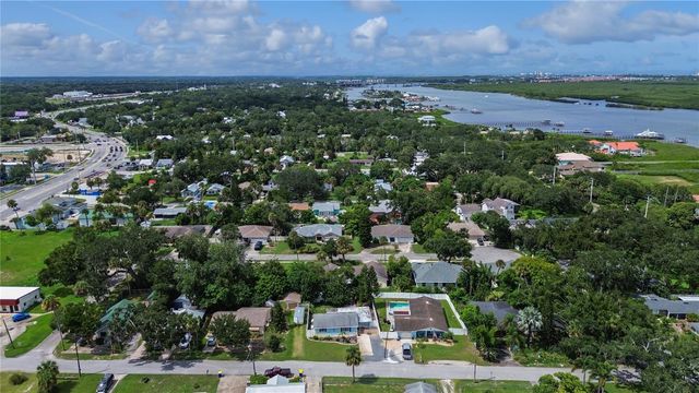 121 E YELKCA TERRACE, Edgewater, FL 32132