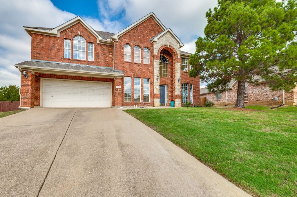 7929 Stansfield Drive, Fort Worth, TX 76137 — photo 2