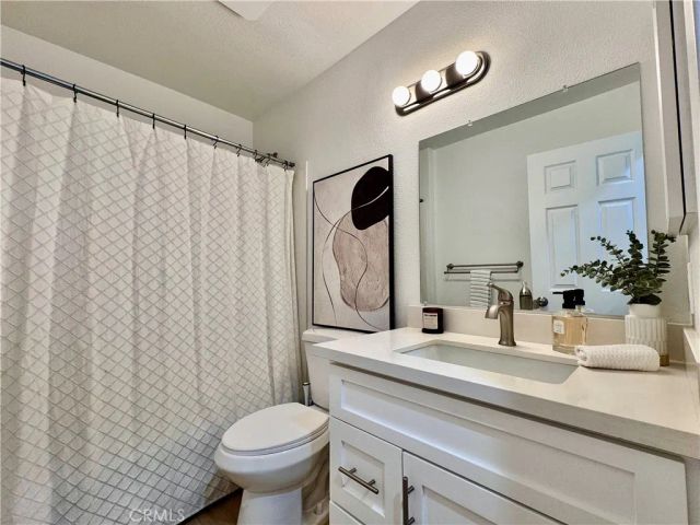 831 W Cerritos, Rialto, CA 92376