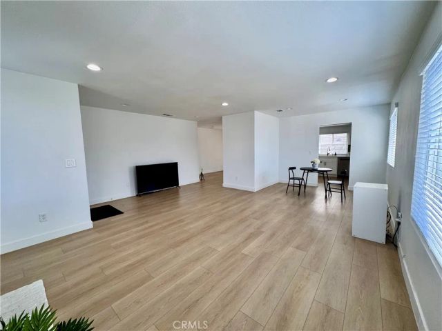 831 W Cerritos, Rialto, CA 92376