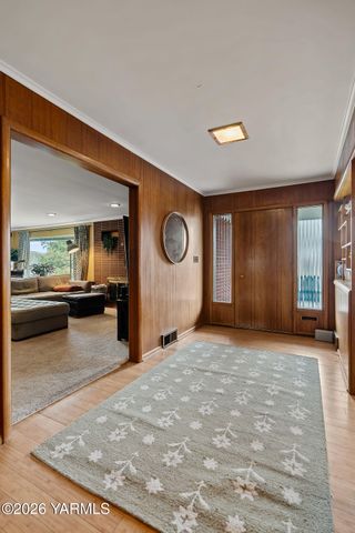 610 S 23rd Ave, Yakima, WA 98902