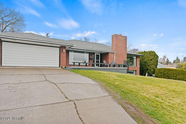 610 S 23rd Ave, Yakima, WA 98902