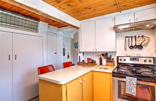 121 Jenckes Hill Road, Lincoln, RI 02865