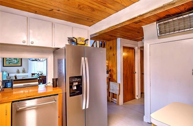 121 Jenckes Hill Road, Lincoln, RI 02865