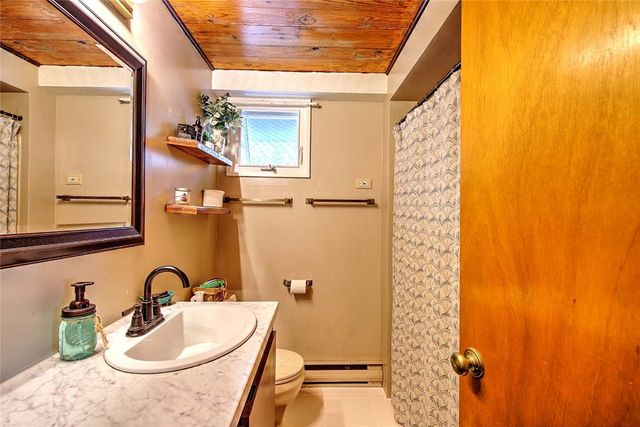 121 Jenckes Hill Road, Lincoln, RI 02865