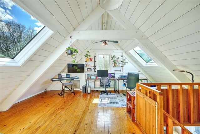 121 Jenckes Hill Road, Lincoln, RI 02865