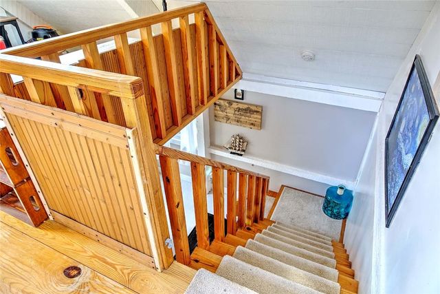 121 Jenckes Hill Road, Lincoln, RI 02865