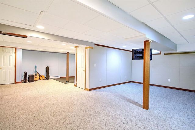 121 Jenckes Hill Road, Lincoln, RI 02865