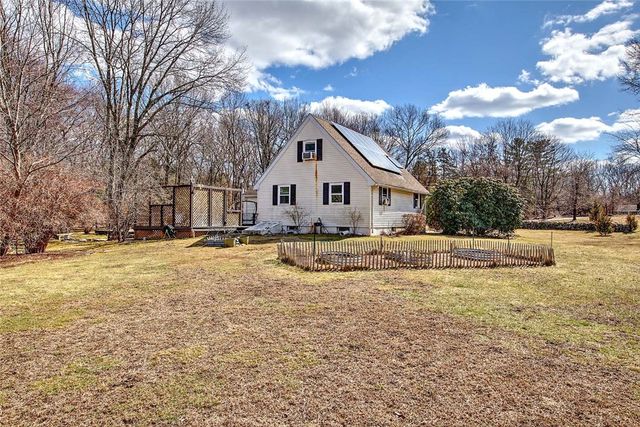 121 Jenckes Hill Road, Lincoln, RI 02865