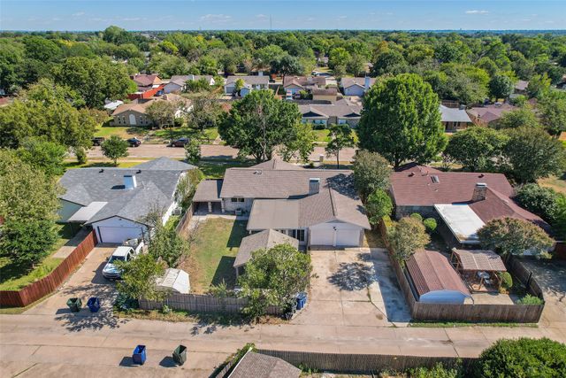 513 Colonial Drive, Garland, TX 75043