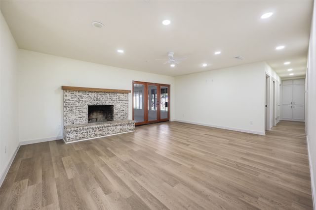 513 Colonial Drive, Garland, TX 75043