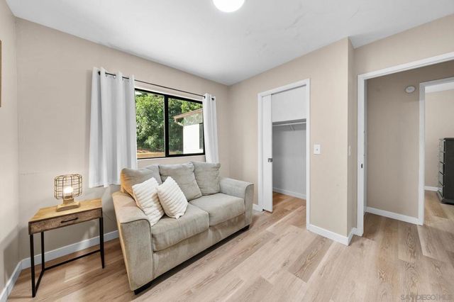 10124 Three Oaks Way, Santee, CA 92071
