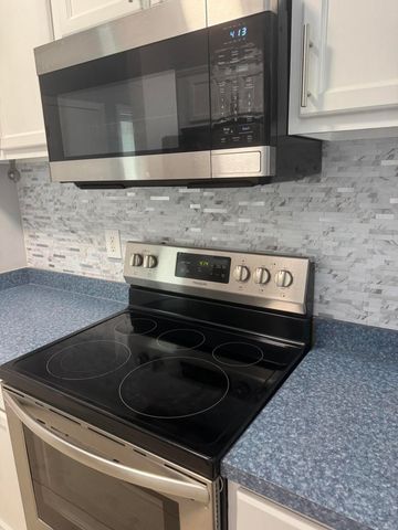 2331 Tall Sail Drive 803-C, Charleston, SC 29414