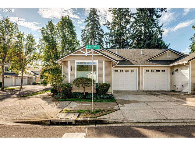 8021 Ne 22ND St, Vancouver, WA 98664