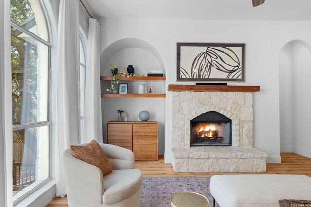 25814 Mount Carillon, San Antonio, TX 78260