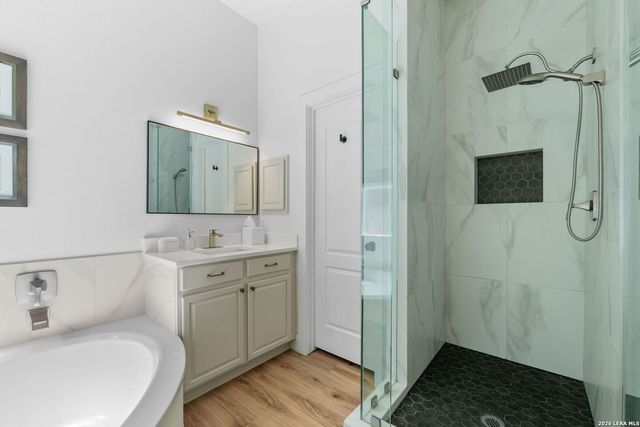 25814 Mount Carillon, San Antonio, TX 78260