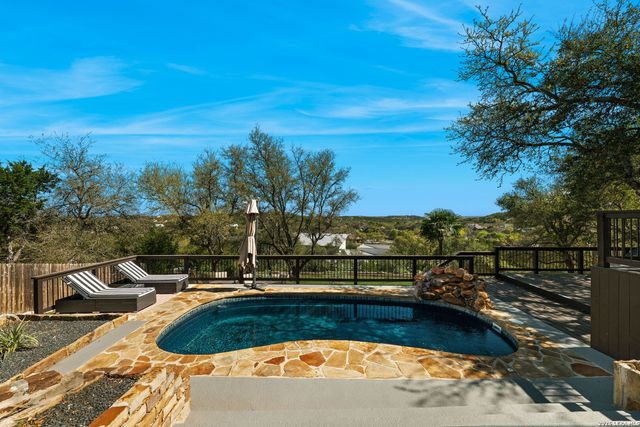 25814 Mount Carillon, San Antonio, TX 78260