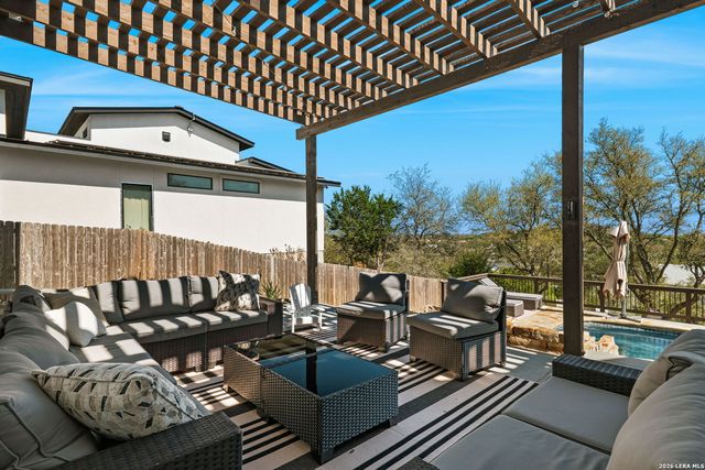 25814 Mount Carillon, San Antonio, TX 78260