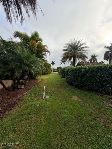 10348 Prairie Iris TRL, Fort Myers, FL 33905
