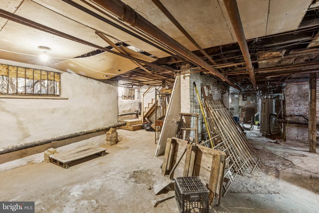 1018 S 49TH ST, Philadelphia, PA 19143