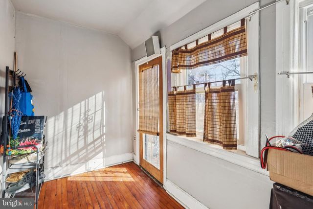 1018 S 49TH ST, Philadelphia, PA 19143