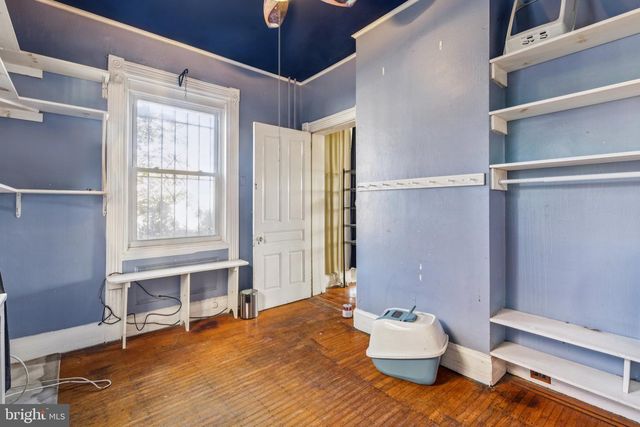 1018 S 49TH ST, Philadelphia, PA 19143