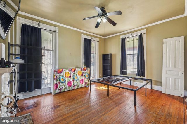 1018 S 49TH ST, Philadelphia, PA 19143