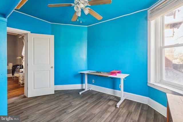 1018 S 49TH ST, Philadelphia, PA 19143