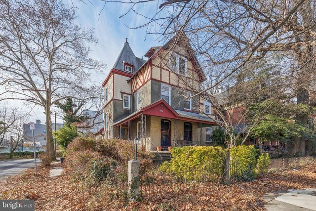 1018 S 49TH ST, Philadelphia, PA 19143