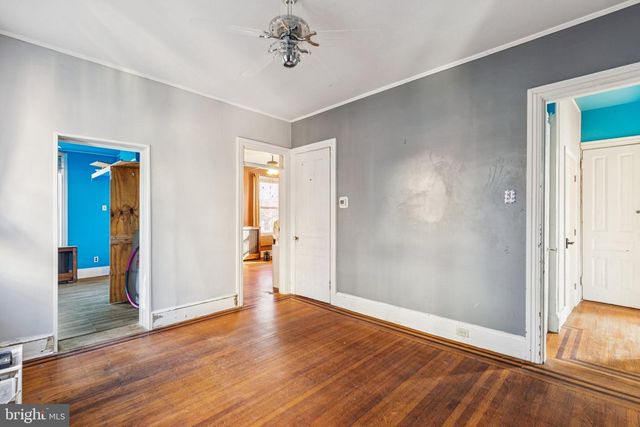 1018 S 49TH ST, Philadelphia, PA 19143