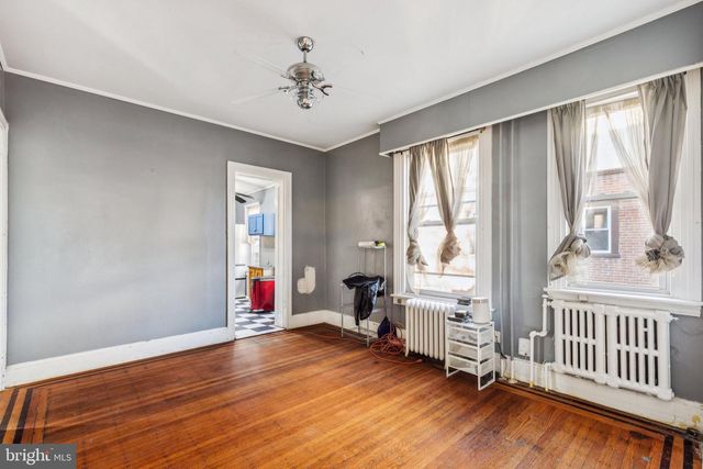 1018 S 49TH ST, Philadelphia, PA 19143