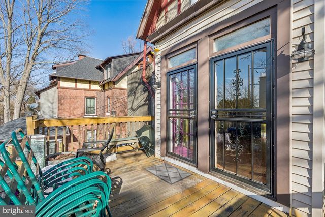 1018 S 49TH ST, Philadelphia, PA 19143