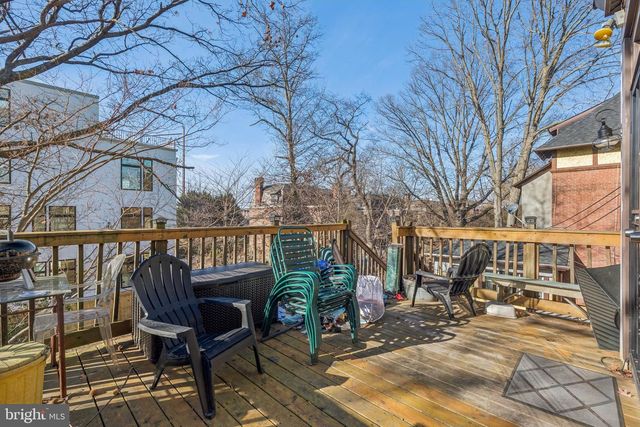 1018 S 49TH ST, Philadelphia, PA 19143